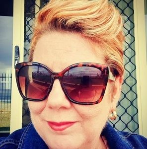 Meet your Posher, Nikki